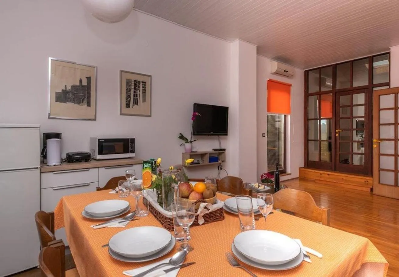 Apartment Bruno Barban
