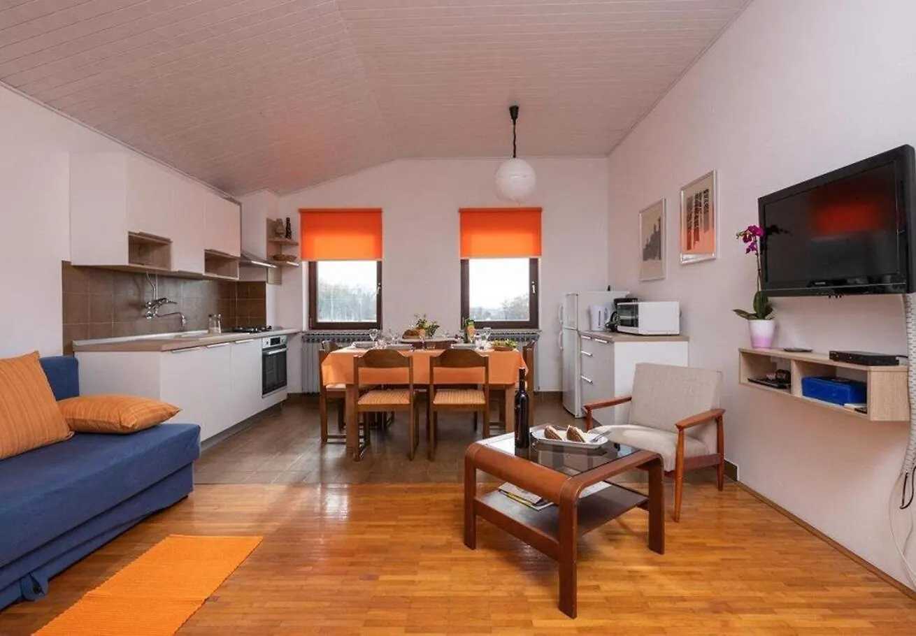 Apartment Bruno Barban